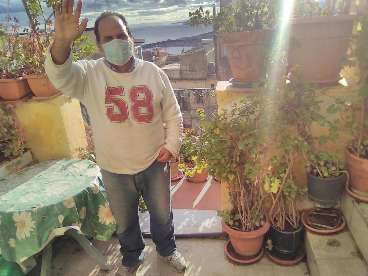 Room In Guest Room - Single Room With Shared Bathroom Taormina Buitenkant foto